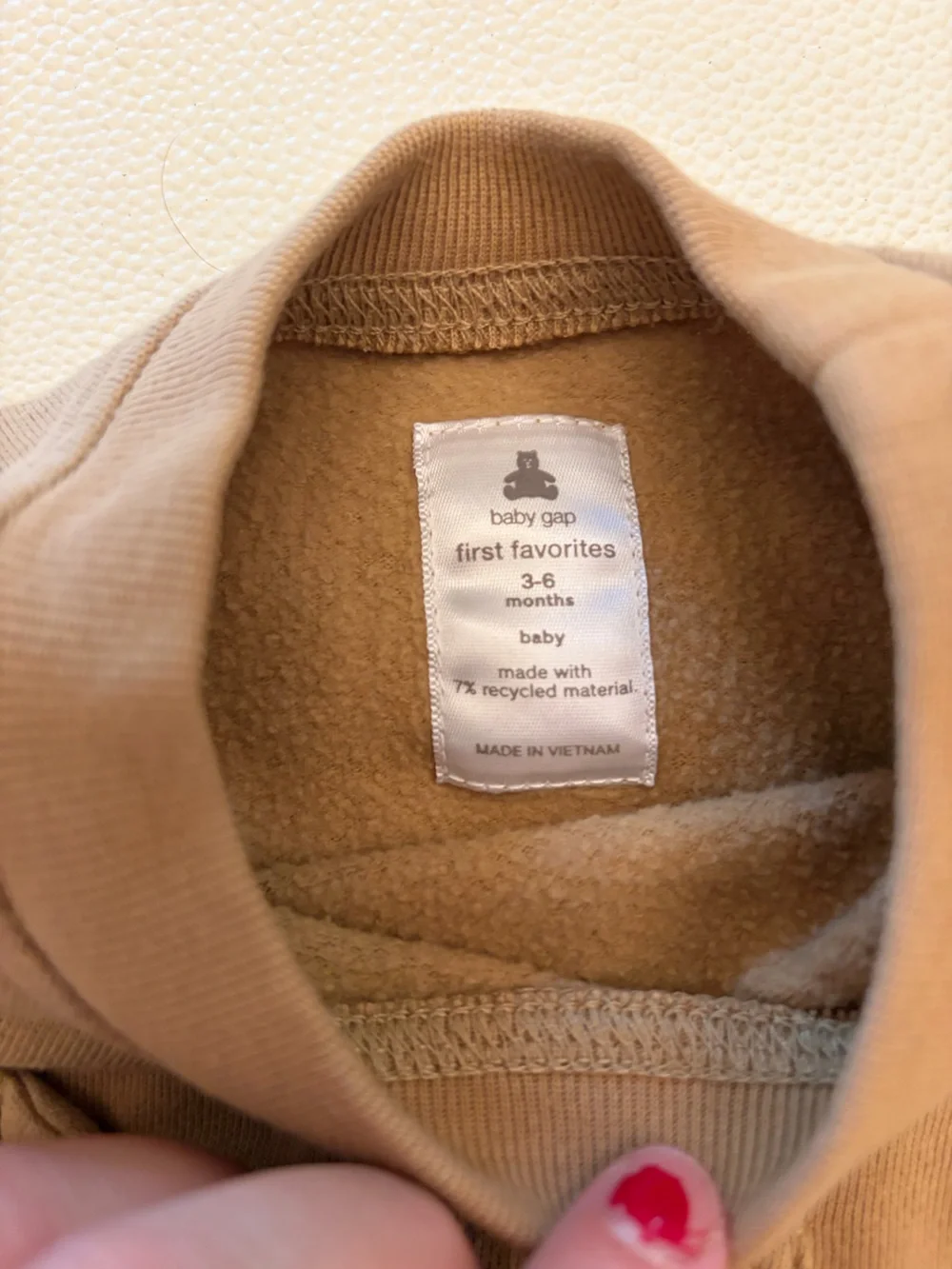 Gap infant bear crewneck sweatshirt- 3-6 months